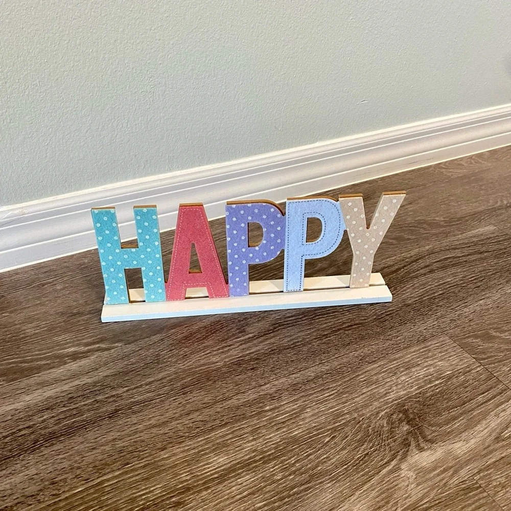 Happy Easter Wooden Sign w/felt pastel felt design - Picture 2 of 7